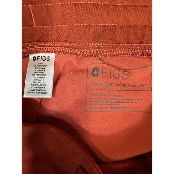 FIGS Women’s Technical Collection Jogger Scrub Pants - Picture 9 of 9